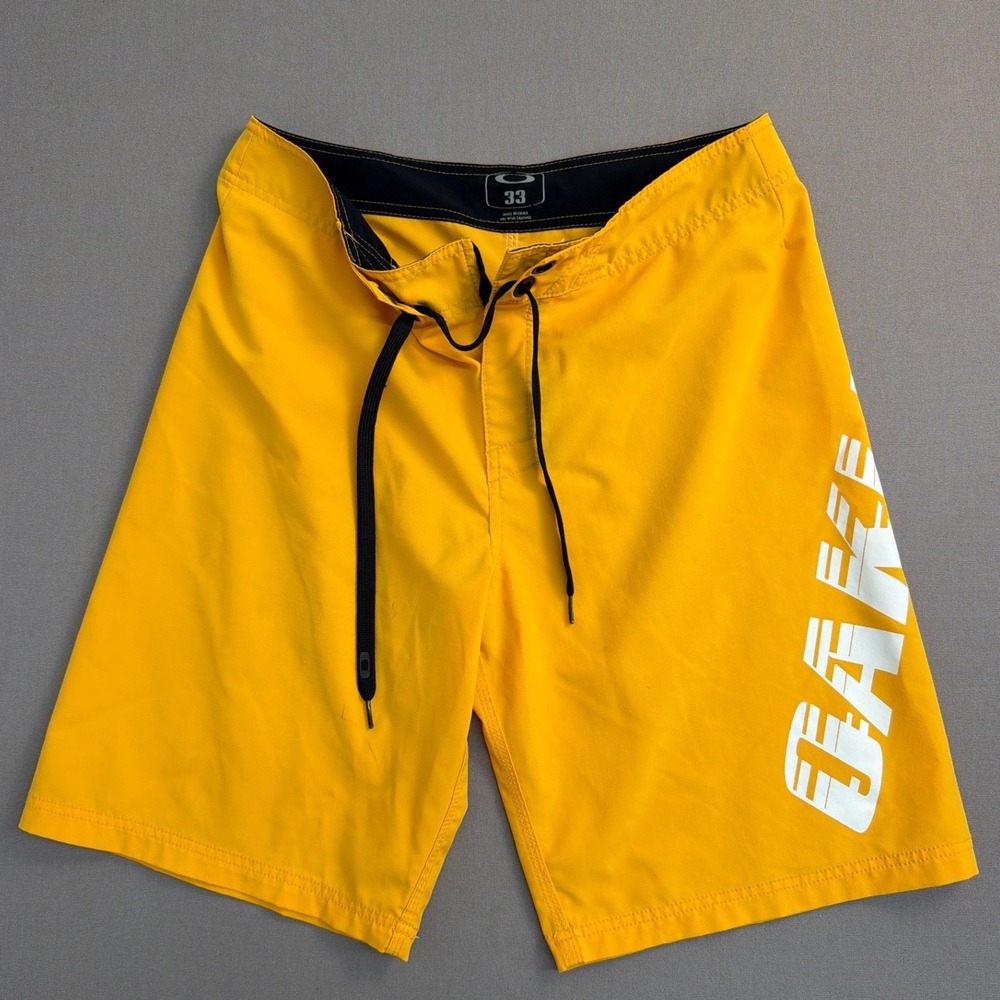 Oakley Mens Yellow Board Shorts Size 33 Logo Swim Trunks Surf Shorts